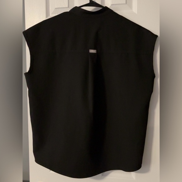 Figs Oversized Rafaela Top - Picture 2 of 2